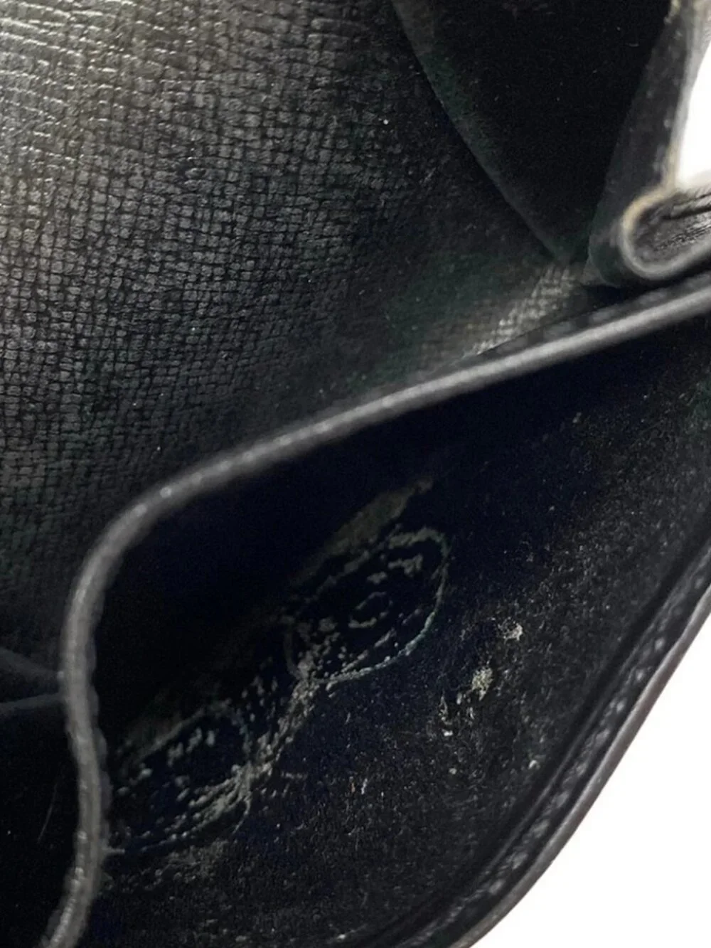 LOUIS VUITTON Porte Monnaie Simple M63412 Noir Epi CA1908 Coin Case